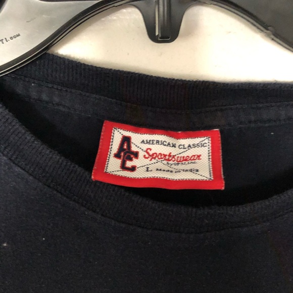 Georgia Tech yellow jackets (GA Tech) t-shirt - Picture 3 of 3